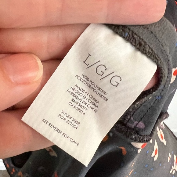 CAbi Style 3828 Muse Floral Dress - Picture 12 of 13